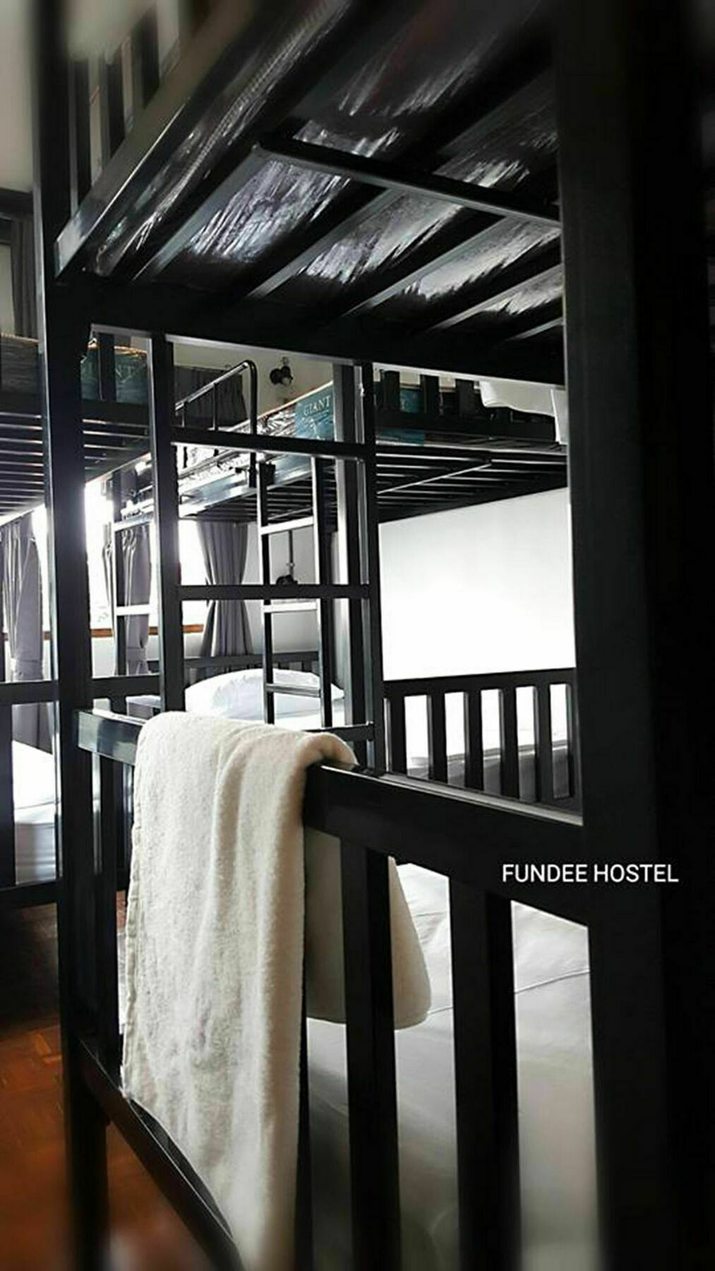 Fundee Hostel チエンマイ エクステリア 写真
