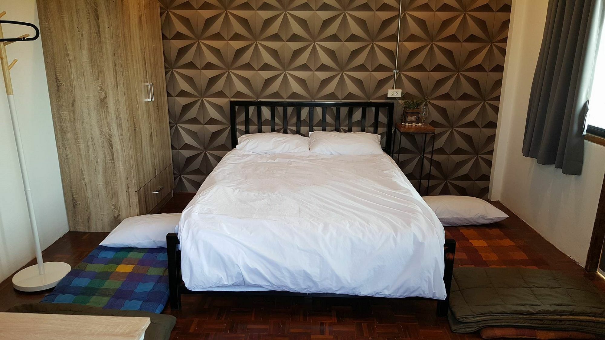 Fundee Hostel チエンマイ エクステリア 写真